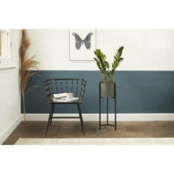 Lifa Living Hoge Plantenbak Met Zwart Metalen Frame En Grijze Bak -Groene Hoek 1000025046 0102