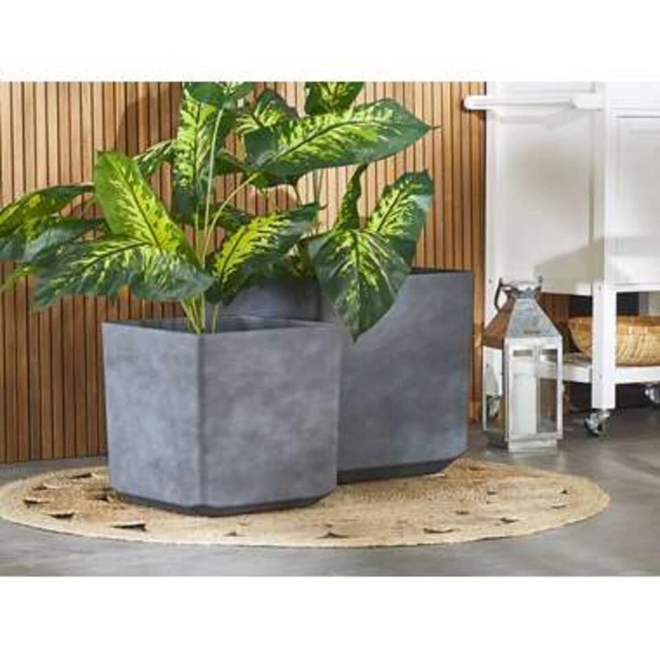 Beliani Plantenbak Voor Buiten ARTIKI - Grijs Stenenmix 4 Beliani Plantenbak Voor Buiten ARTIKI - Grijs Stenenmix - Afbeelding 2