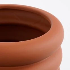 Mica Decorations Ilse Bloempot - H16 X Ø18,5 Cm - Bruin -Groene Hoek 3560d72fdb354222875a7d7ac76bfdf9