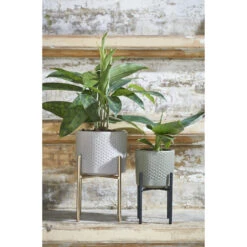 Mica Decorations Plantenstandaard - Verhoger - Zwart - H12 X B10 Cm -Groene Hoek 63979203e84a4f209f180c31757adddf