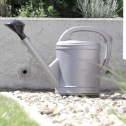 Prosperplast Gieter - Grijs - Kunststof - Met Broeskop - 10 Liter -Groene Hoek 6e4af5615ed44f76aa73987a4eb9911d