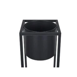 Beliani Plantenbak Voor Buiten IDRA - Zwart Ijzer -Groene Hoek 7abc396d012f43528e4094c87267d005