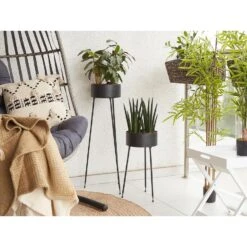 Beliani Plantenbak Voor Buiten LEIKA - Zwart Ijzer -Groene Hoek b6bd31b012844fef831bfcd377bfb669