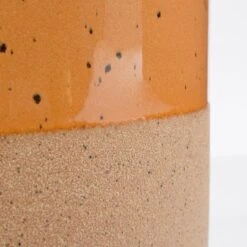 Mica Decorations Lago Bloempot - H18 X Ø20,5 Cm - Bruin 8 Mica Decorations Lago Bloempot - H18 X Ø20,5 Cm - Bruin -Groene Hoek fcbb10d641ae4c7e958fc98c74e7c10e